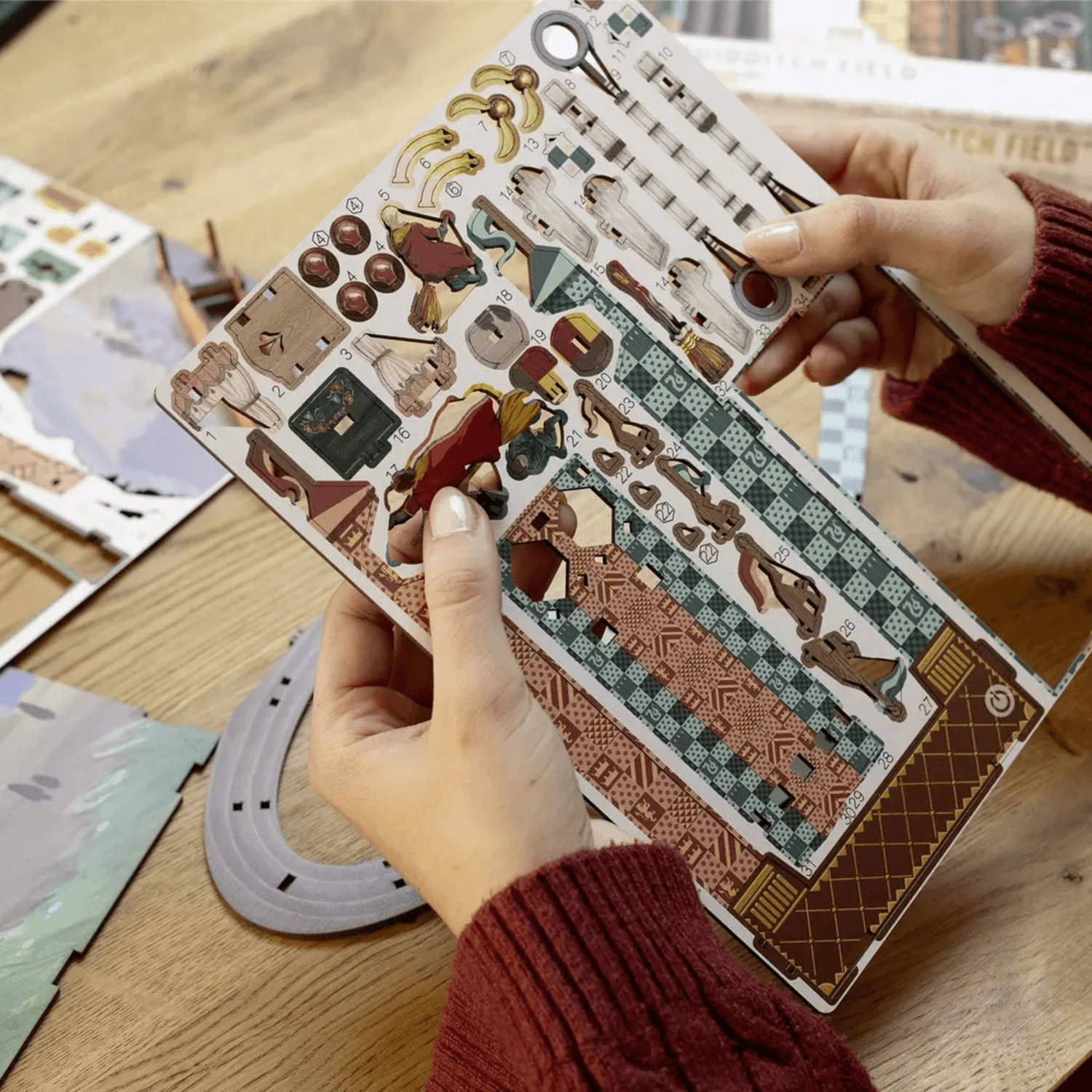 Harry Potter Quidditch Book Nook by Revell