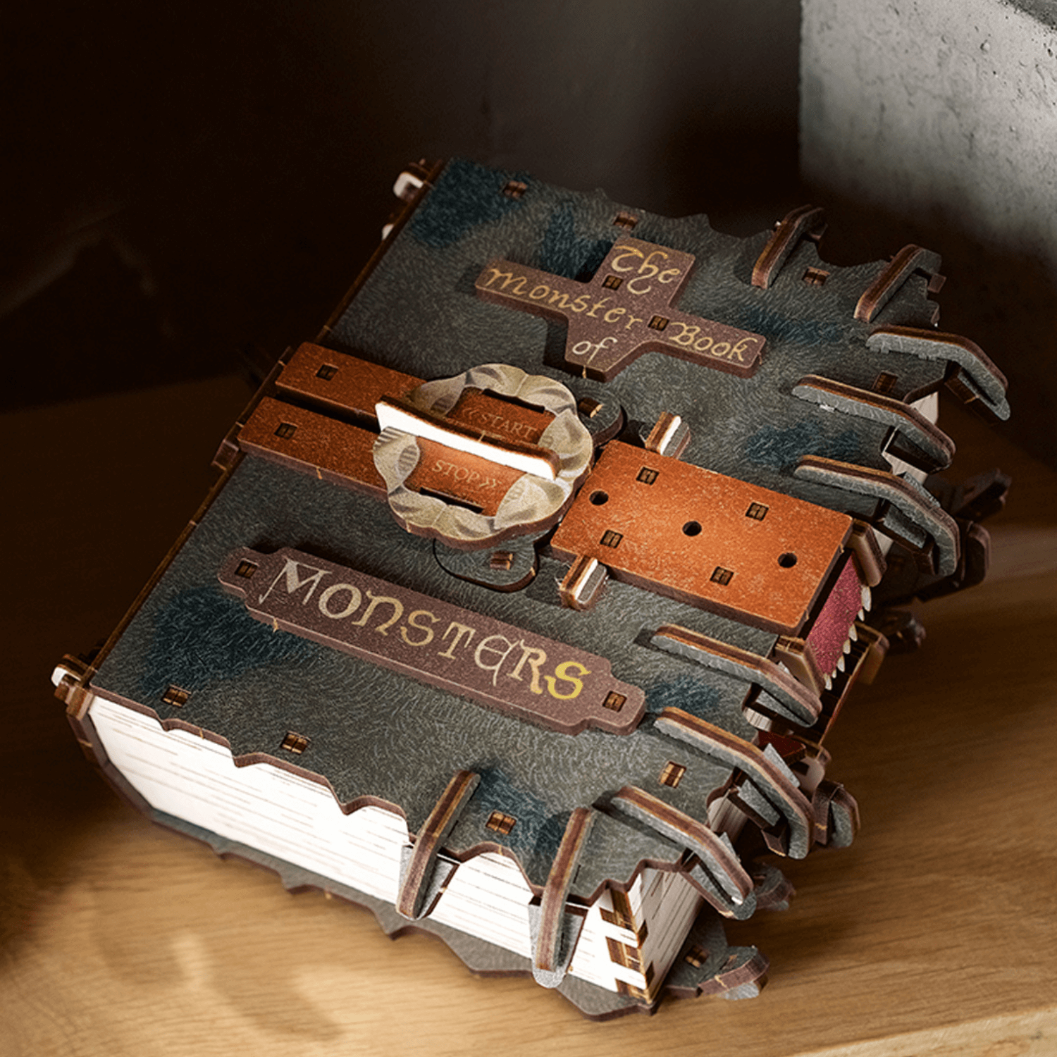 The Monster Book of Monsters | Harry Potter Mechanische houten puzzel Ugears