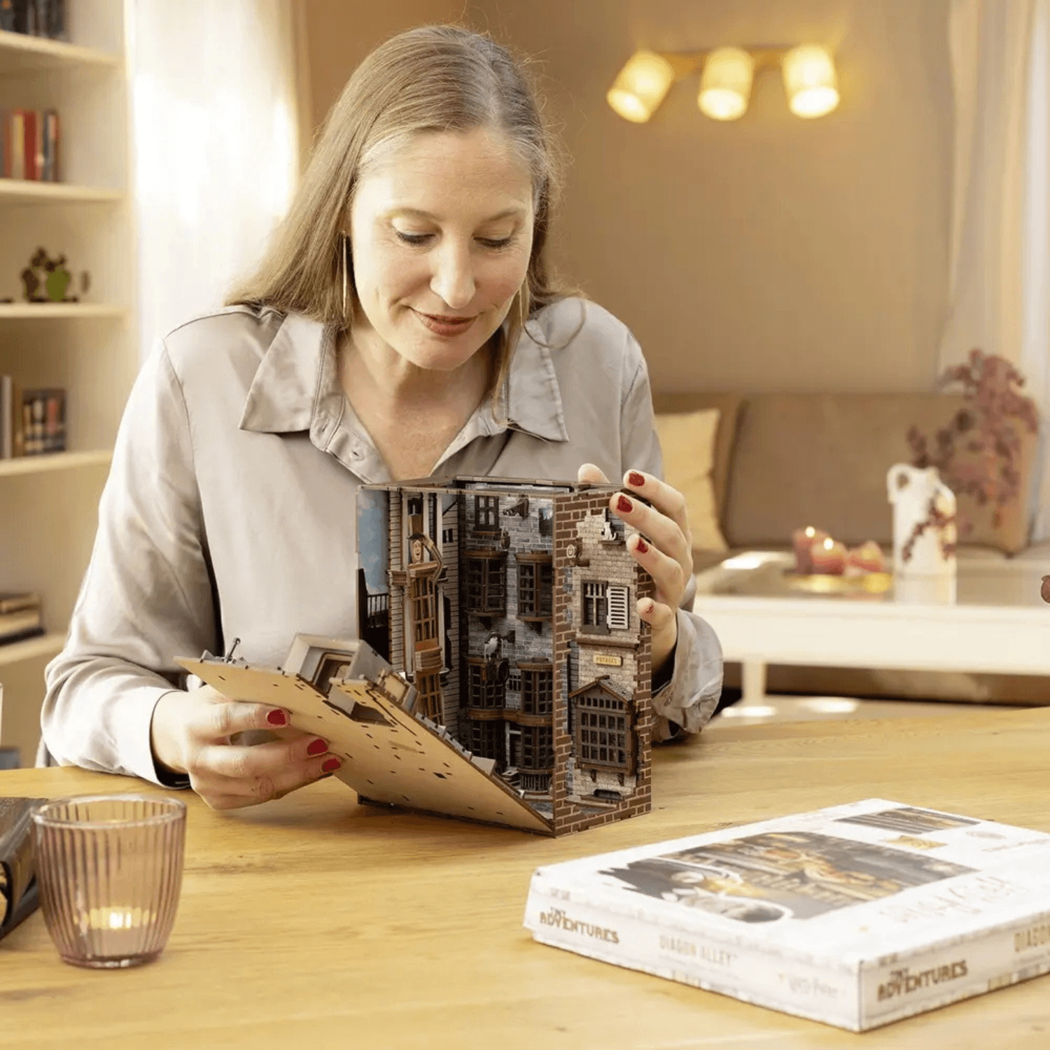 Harry Potter Diagon Alley Book Nook Revell