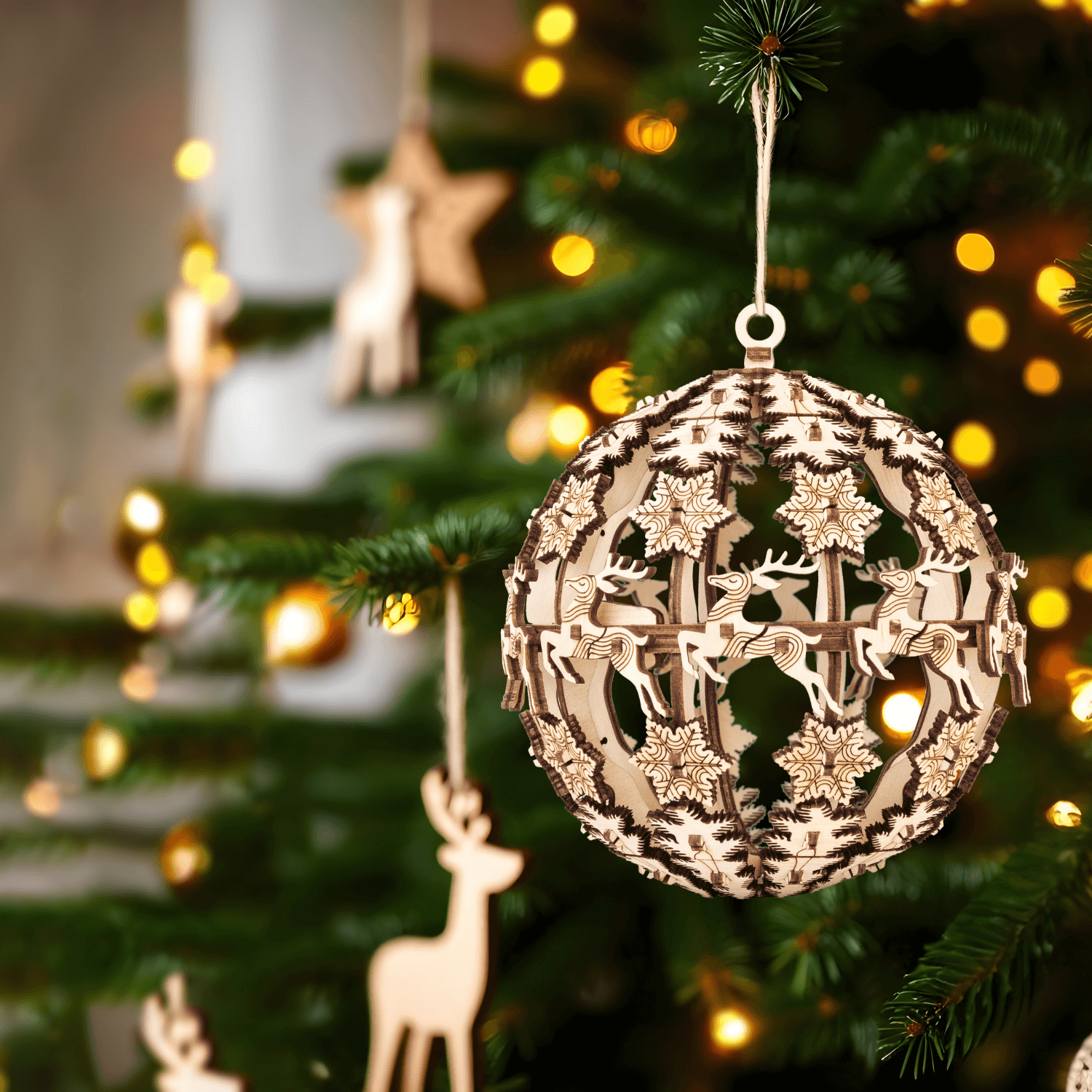 Weihnachtskugel | MaHo Mechanisches Holzpuzzle WoodTrick