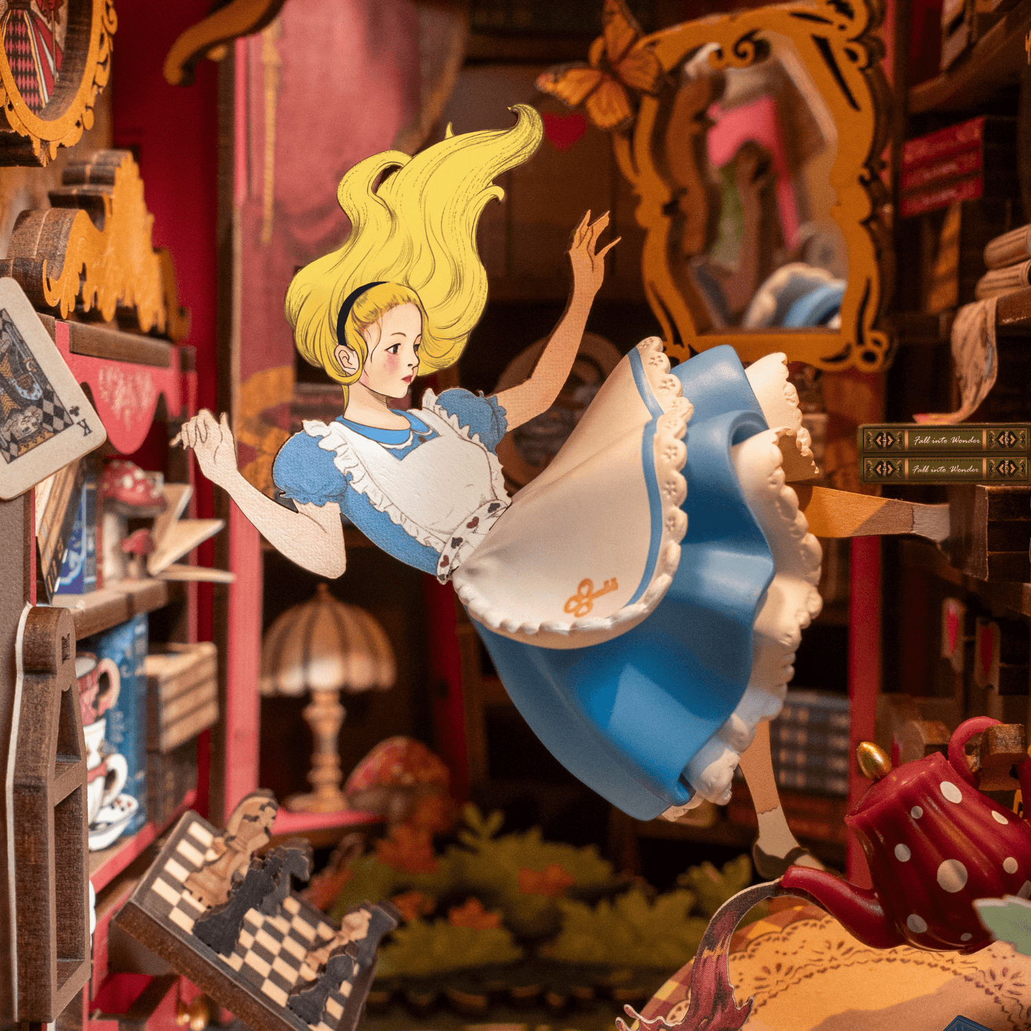 Alice Adventure | Diorama | Book Nook-Diorama-MagicHolz--