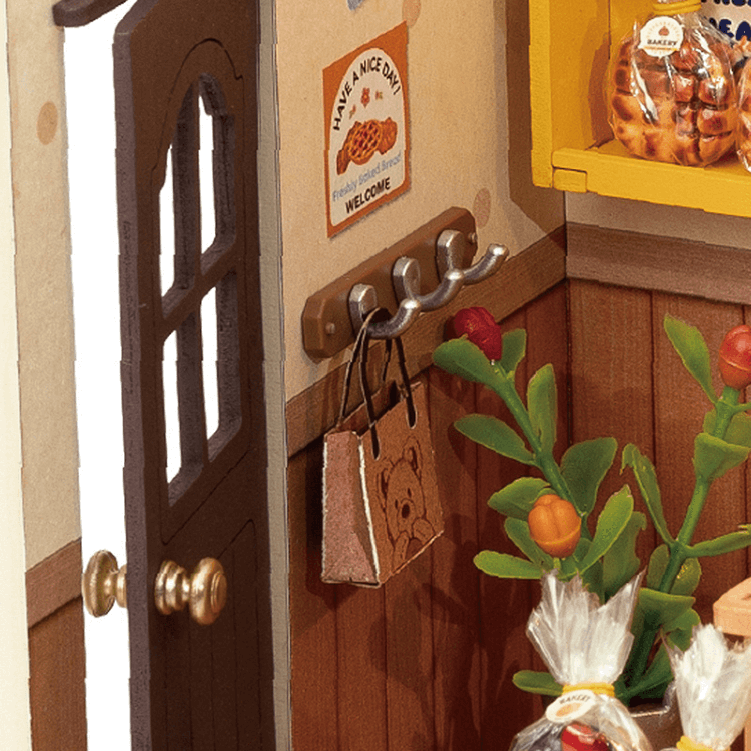 Becka's Baking House (bakery) Miniature house Robotime