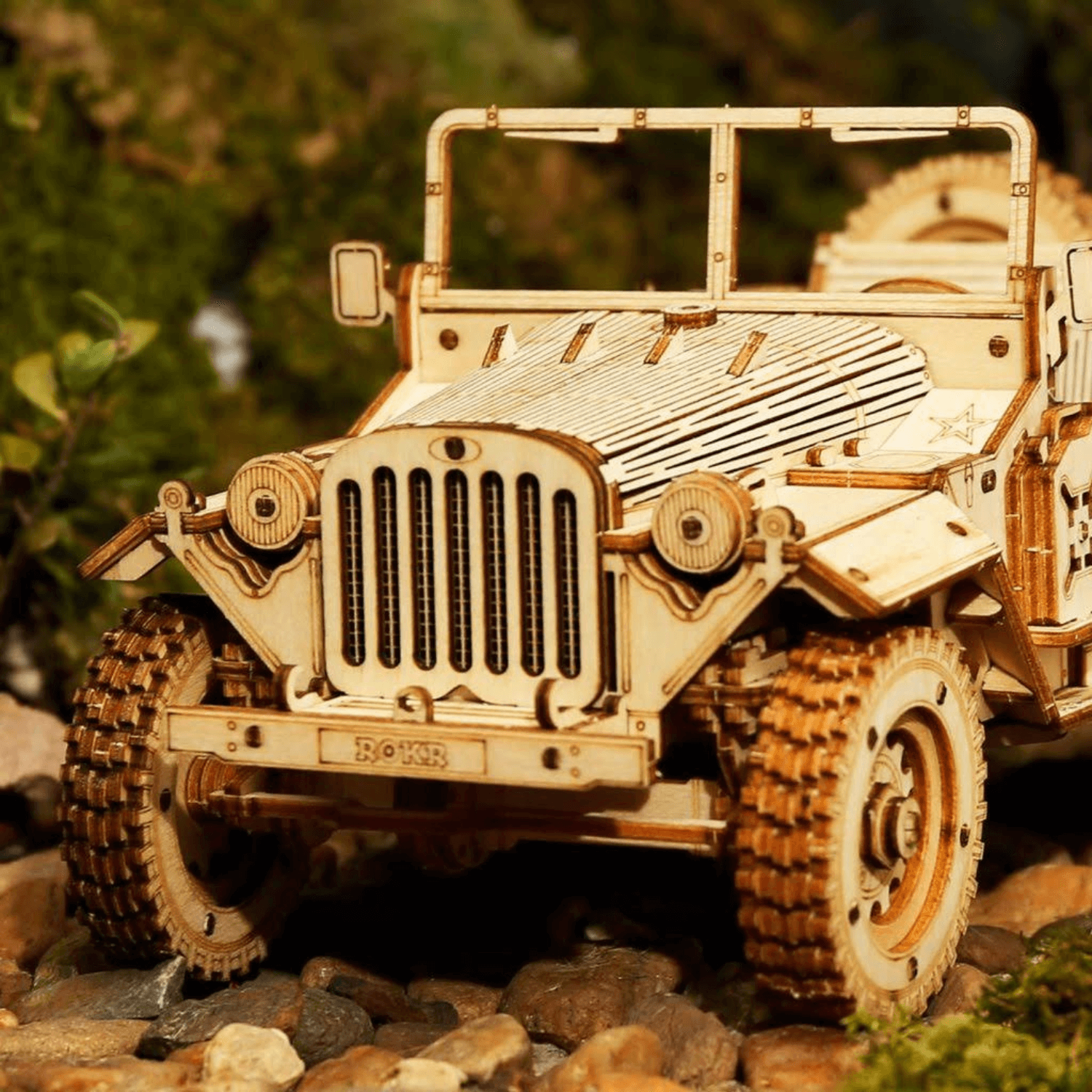 Voiture de campagne de l'armée 1:18 Puzzle 3D Robotime