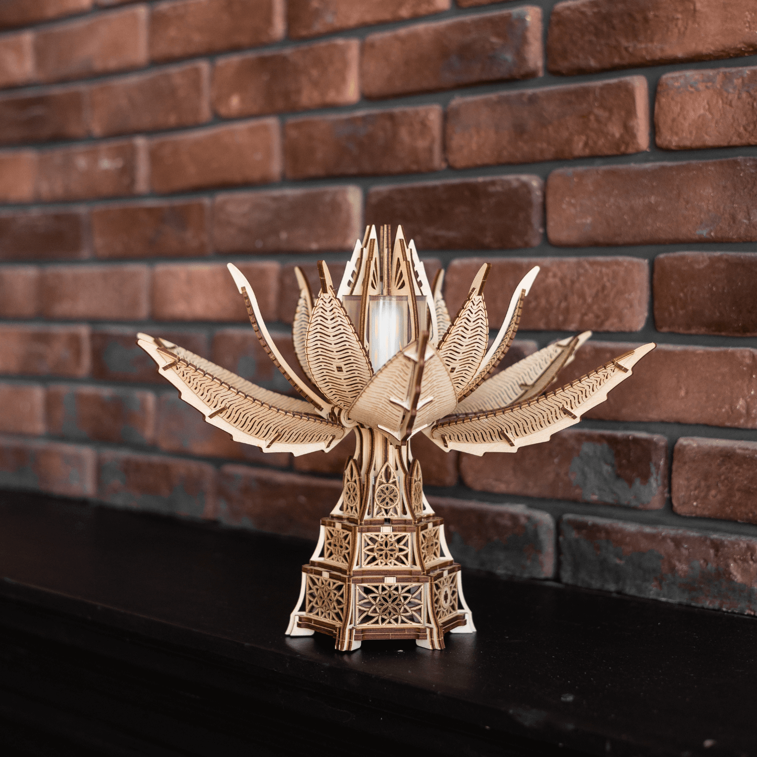 Fleur flamboyante — Puzzle 3D pour la fête des Mères avec outils — Kit de construction mécanique MagicHolz