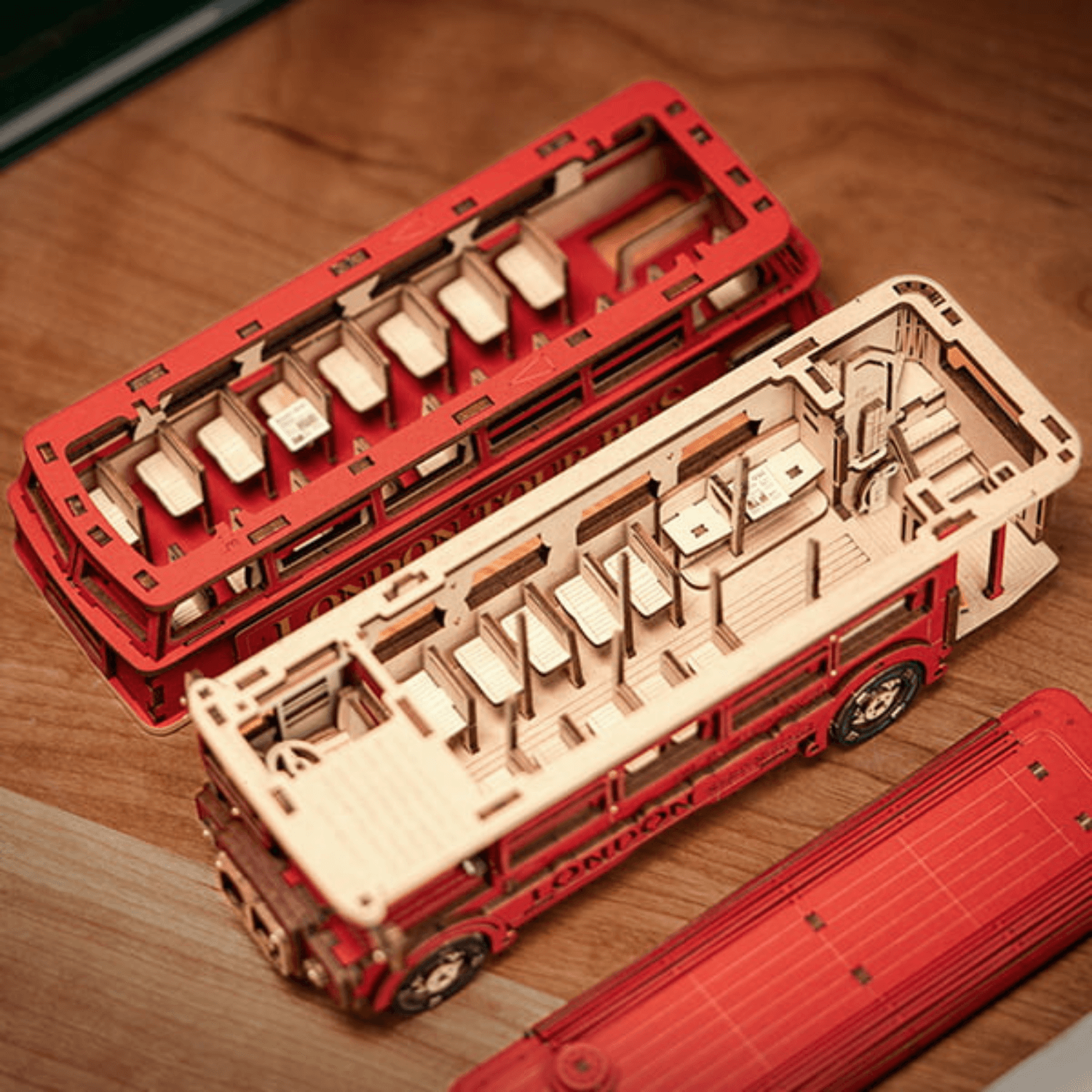 London Tour Bus 3D Puzzle Robotime