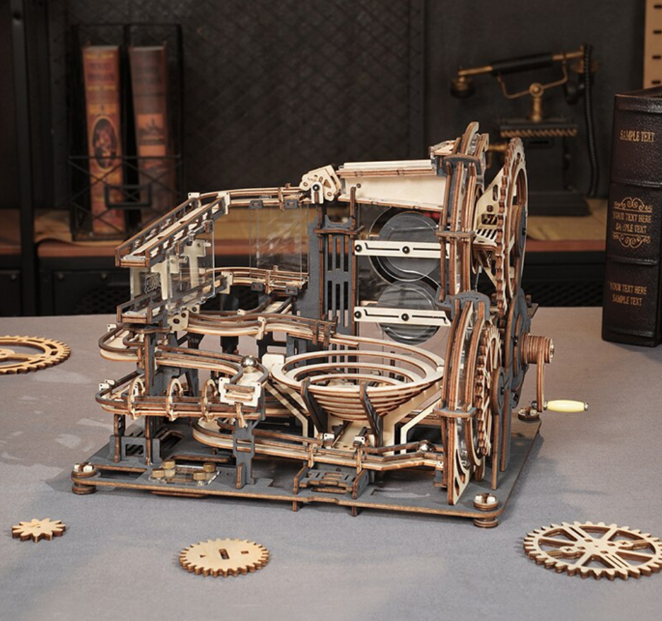 Murmelbahn Night City 2.0 3D Puzzle Robotime
