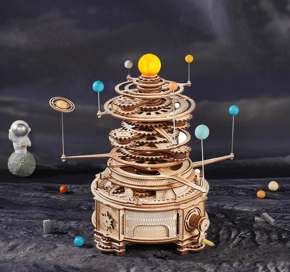 Mechanical solar system Mechanical wooden puzzle Robotime