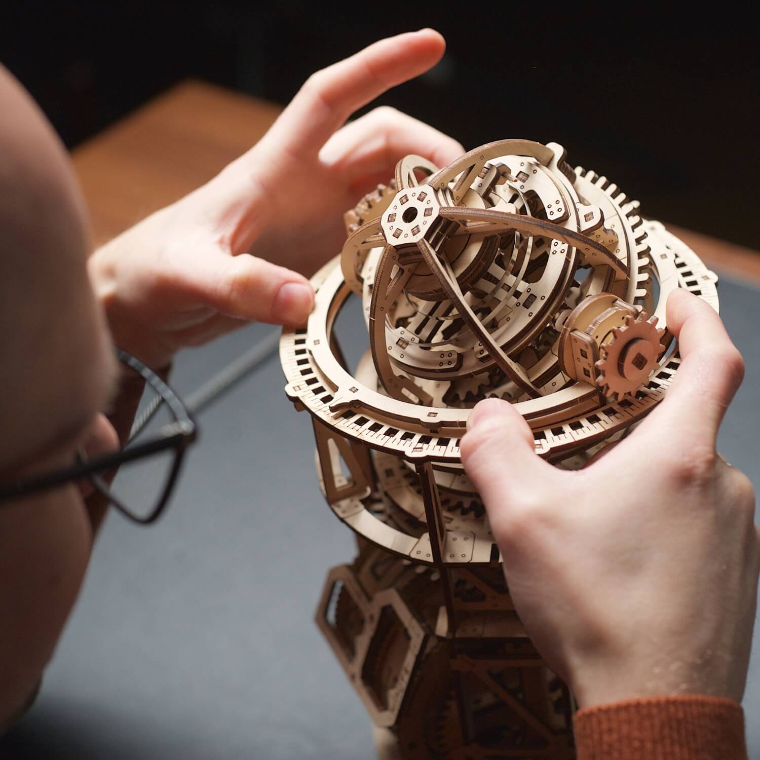 🕰️ Stargazer - Your watch. Your work. Your fascination. Mechanical wooden puzzle Ugears