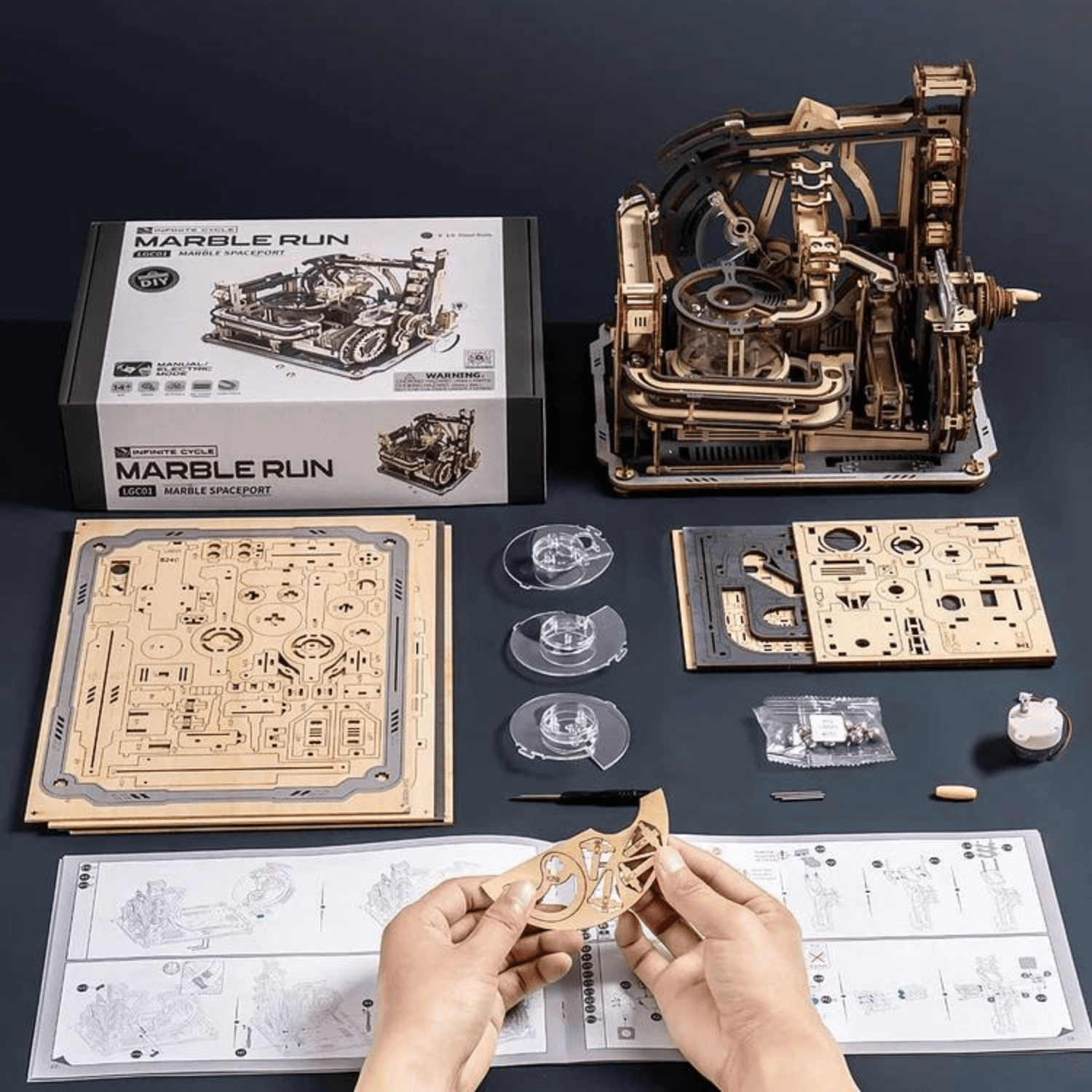 Night City marble run – let the marbles roll, clear your head Robotime mechanical wooden puzzle