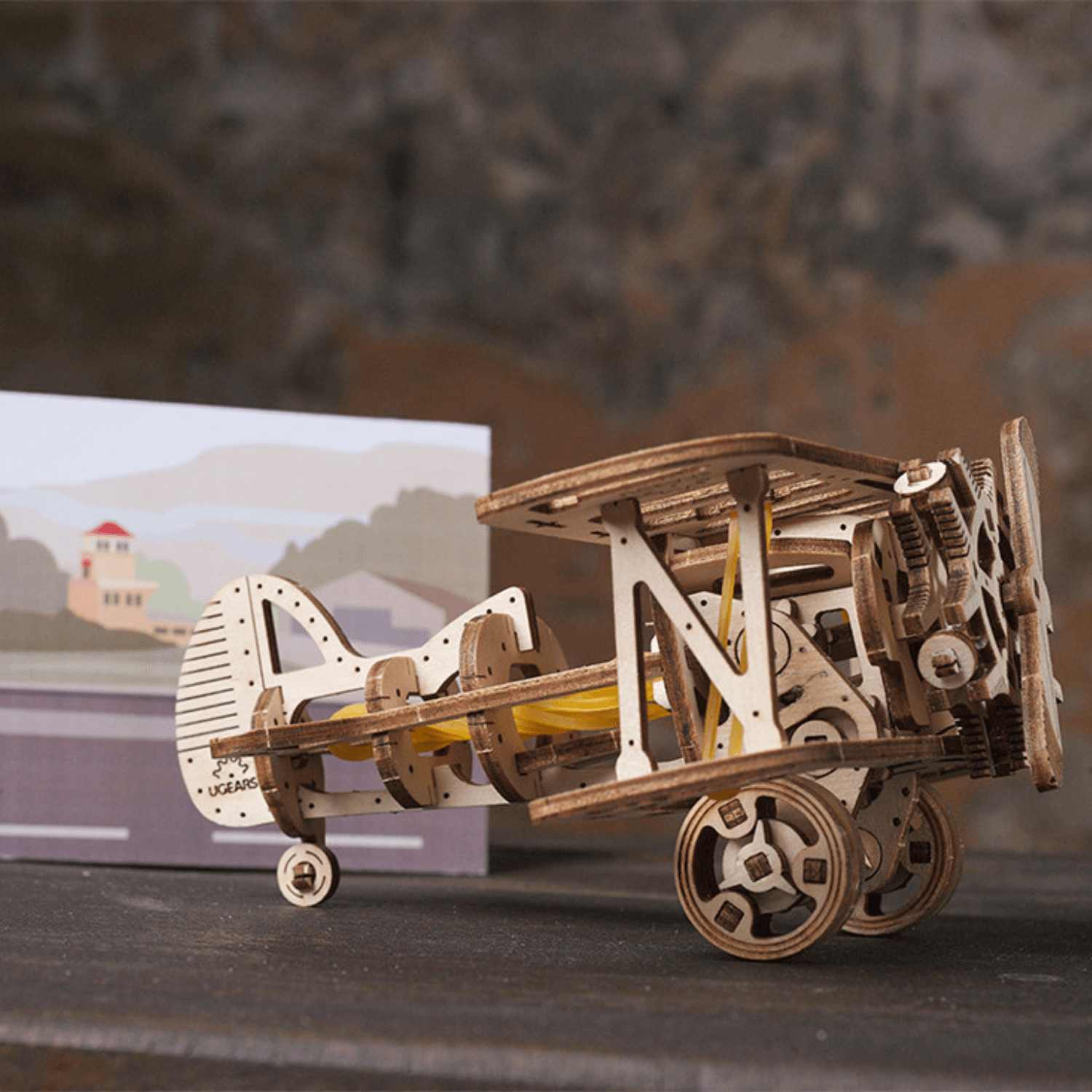 Mini biplan puzzle mécanique en bois Ugears