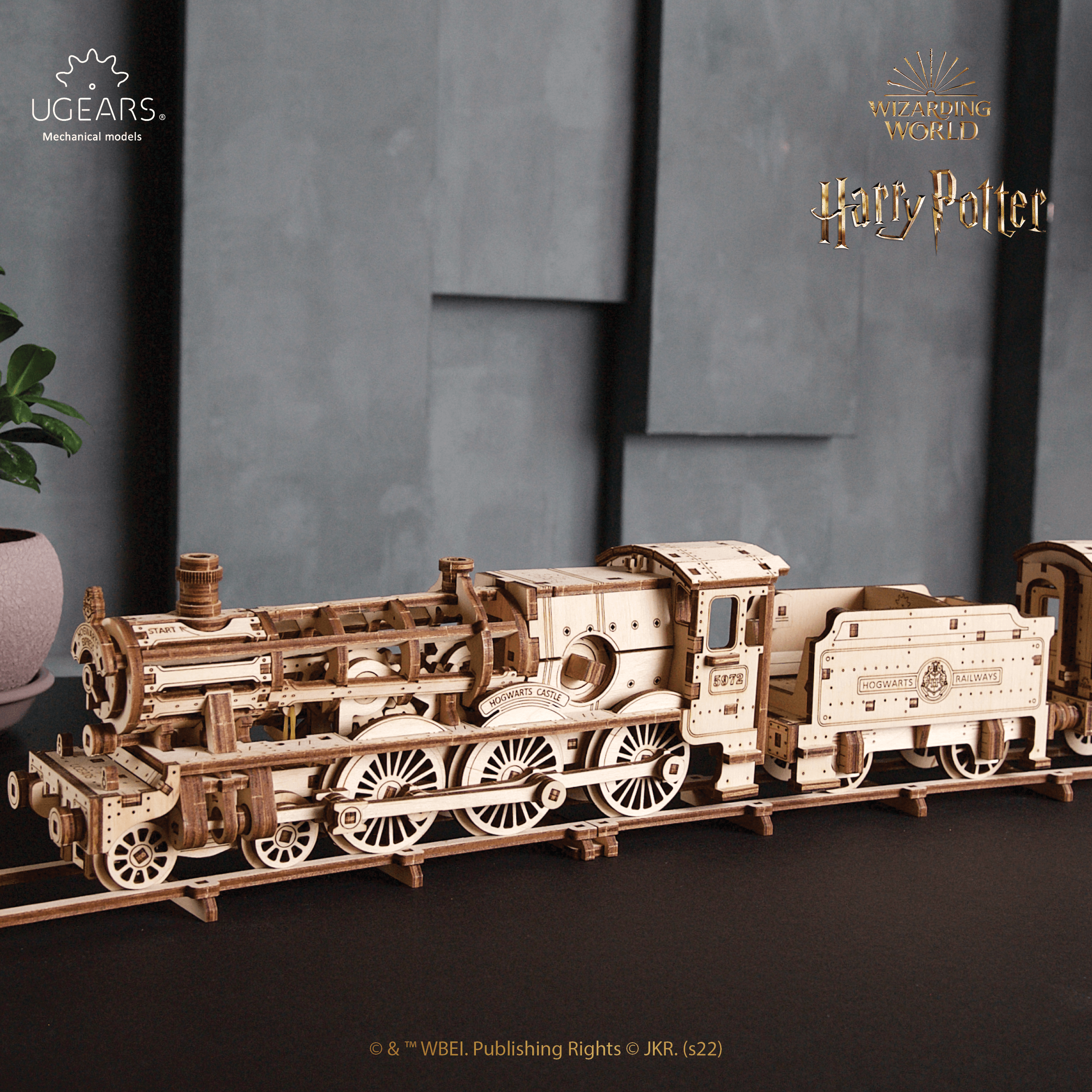 Harry Potter™: Hogwarts Express Journey Mechanical wooden puzzle MagicHolz