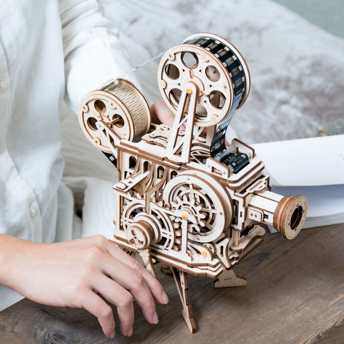 Vitascope | Projecteur de film 3D Puzzle Robotime