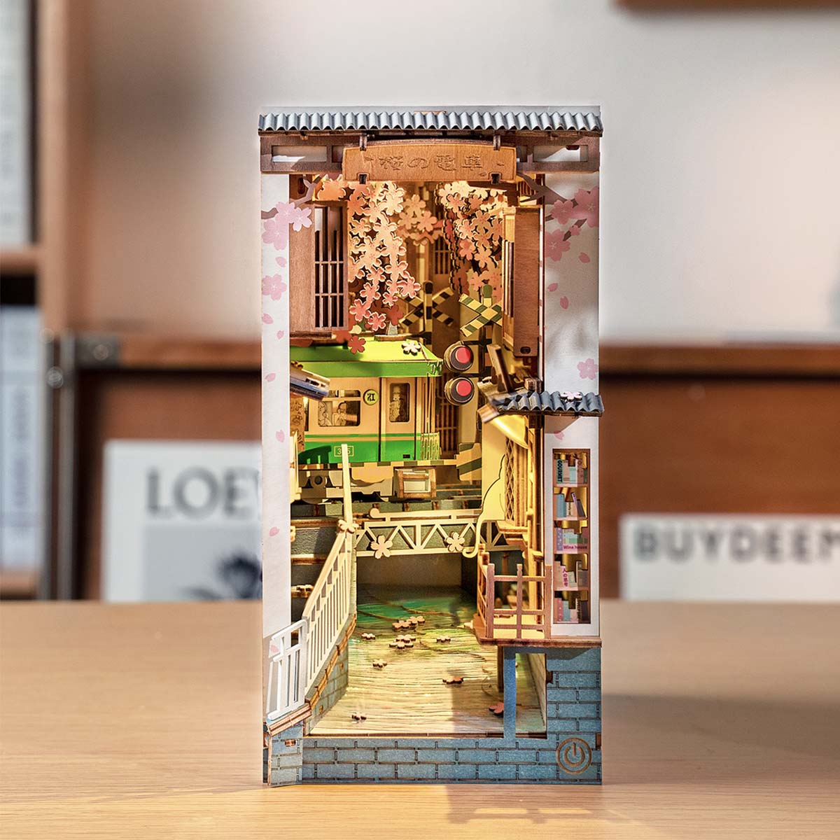 Bundle BookNook: Blossom Sunset Diorama Robotime