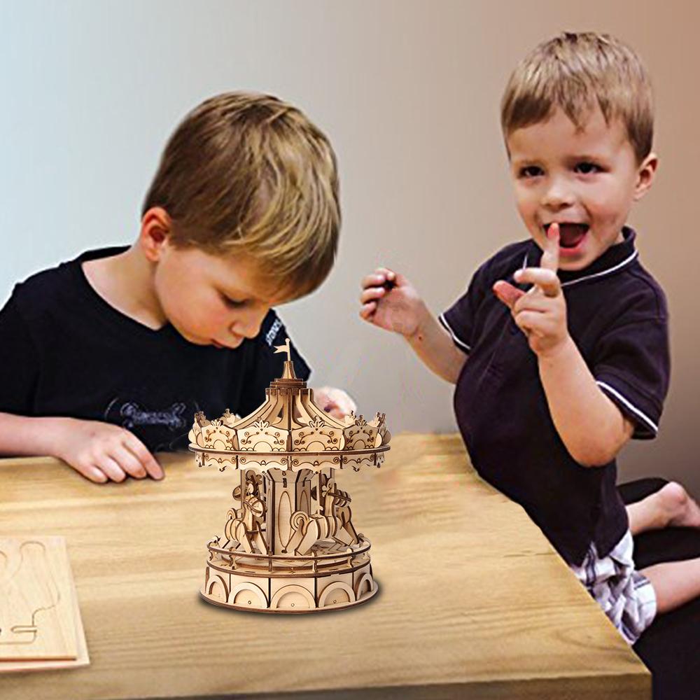 Karussell aus Holz als Puzzle 3D Puzzle Robotime