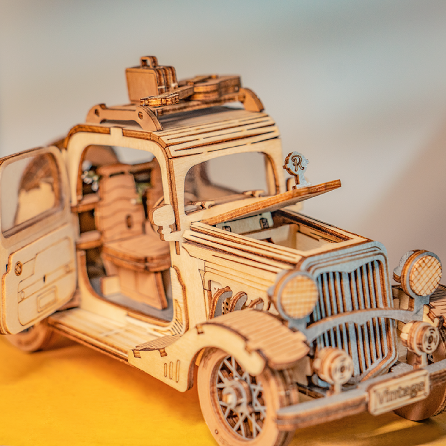 Voiture vintage avec guitare Puzzle 3D Robotime
