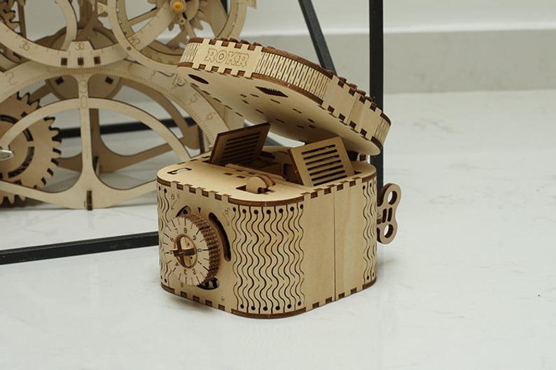 Treasure Chest 3D Puzzle Wood-Mechanical Wooden Puzzle-Robotime--