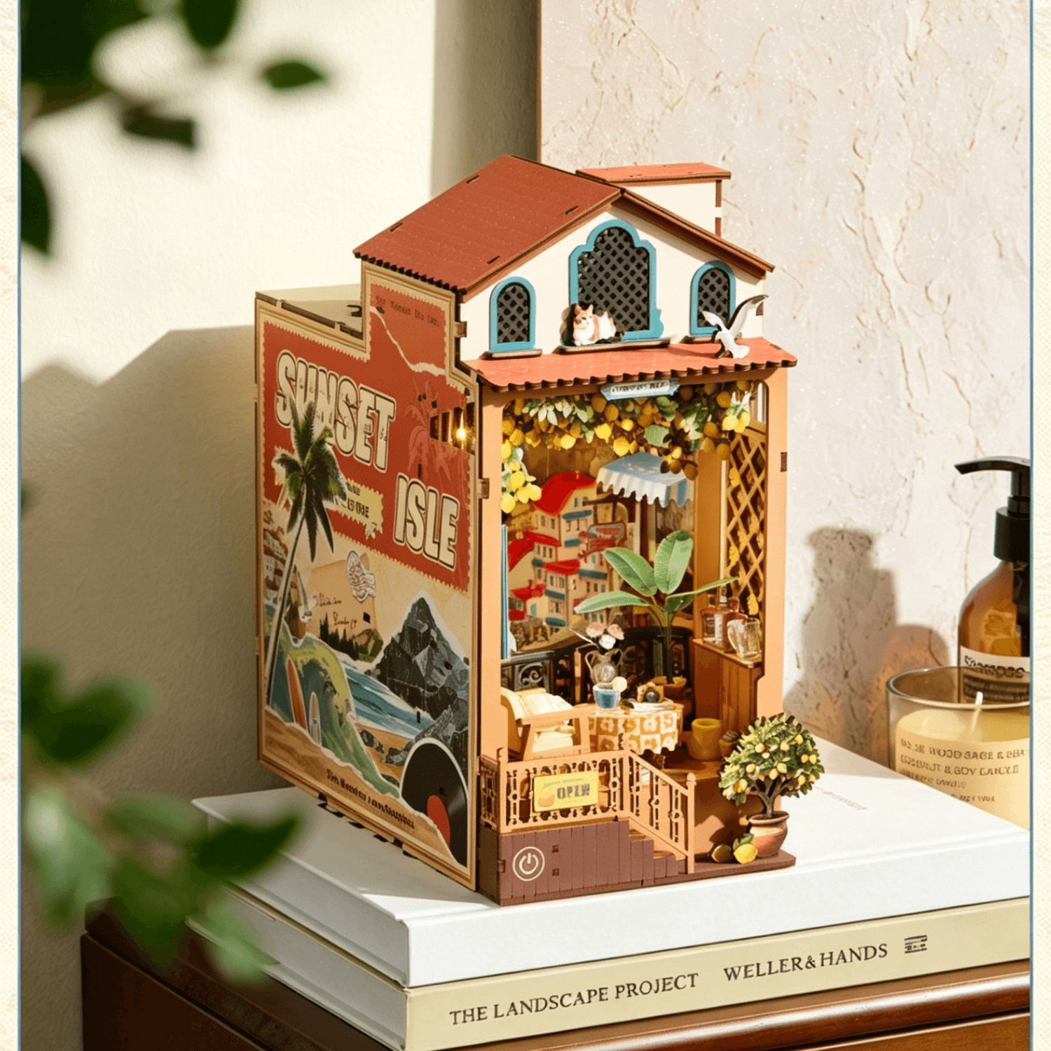 Sunset Isle Book Nook Robotime