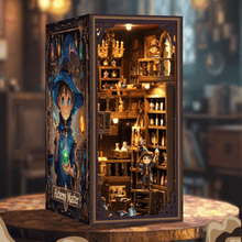 Alchemy Master | Diorama | Book Nook