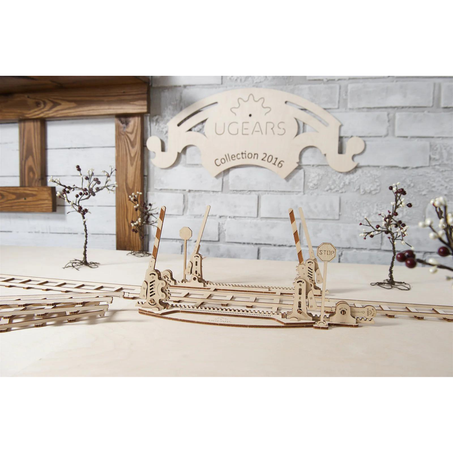 Railroad Crossing Mechanical Wooden Puzzle Ugears--