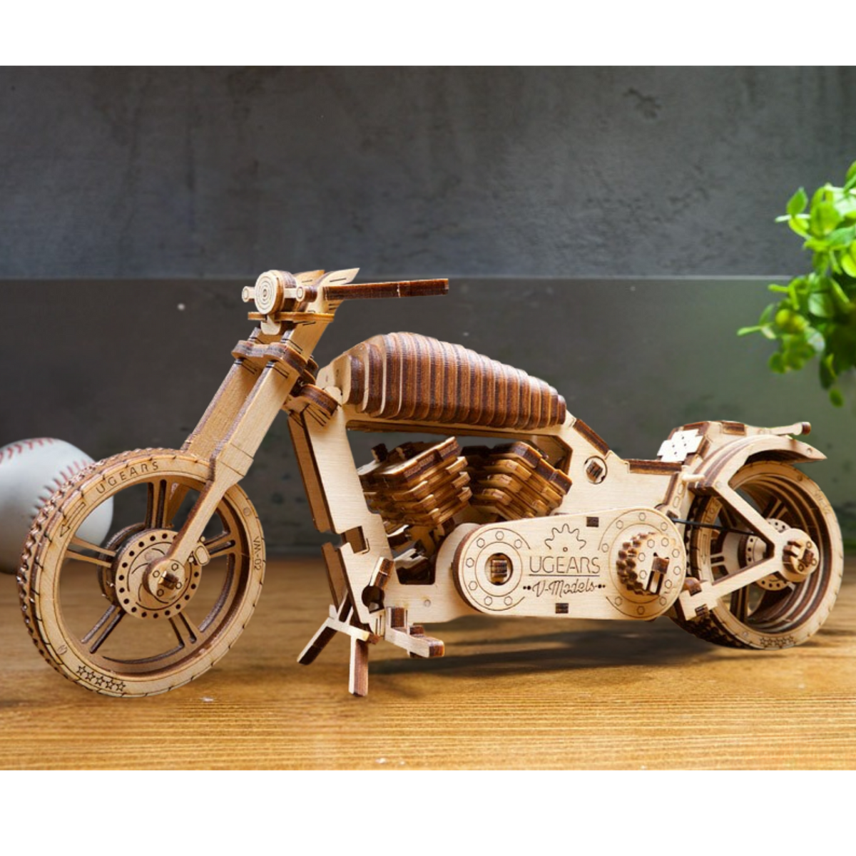 Motorrad VM-02-Mechanisches Holzpuzzle-Ugears--