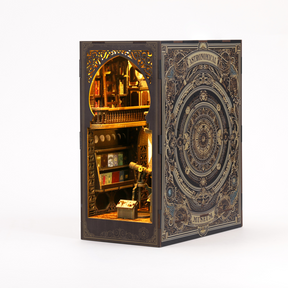 Astronomie Museum | Diorama | Book Nook-Diorama-MagicHolz--