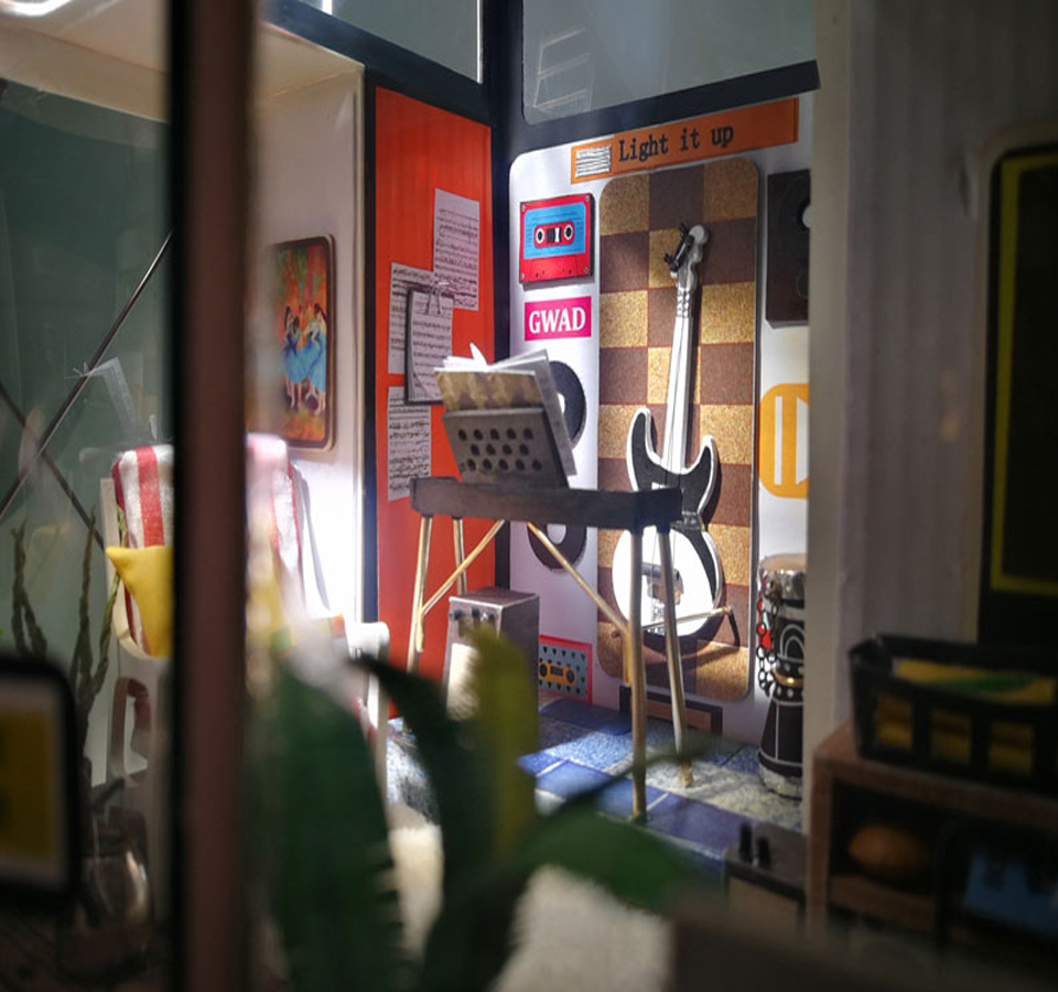 Kevin's Studio-Miniaturhaus-Robotime--