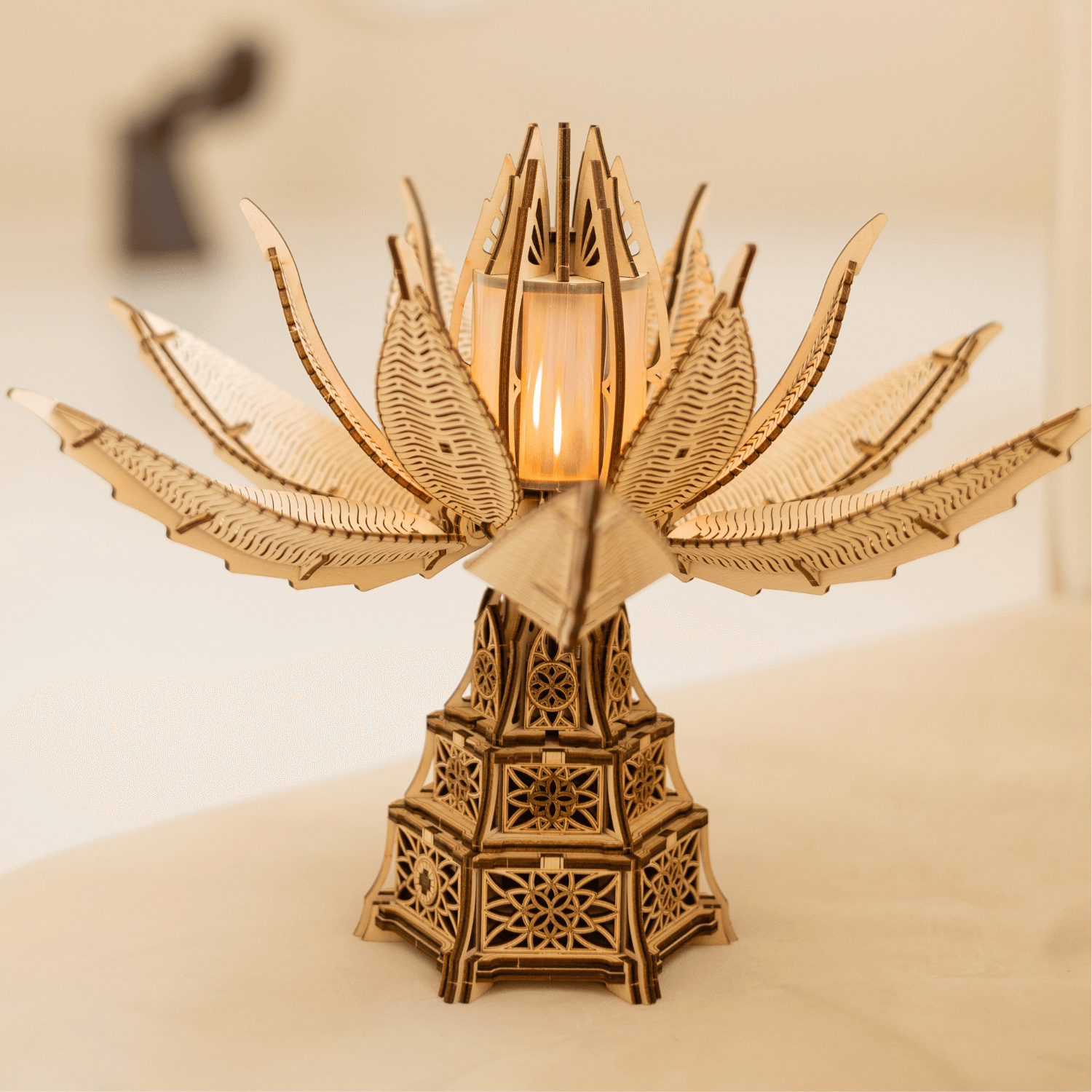 Fiery Bloom l Fiery Bloom-Mechanical Wooden Puzzle-WoodTrick--