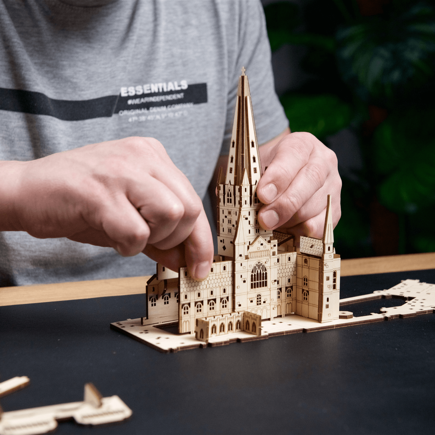 Château de Poudlard™ | Puzzle mécanique en bois de Harry Potter-Ugears--