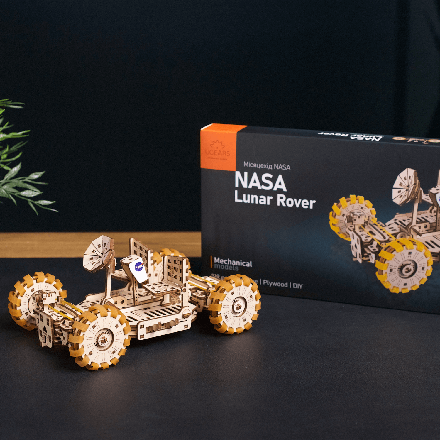 NASA Maan Rover-Mechanische houten puzzel Ugears--