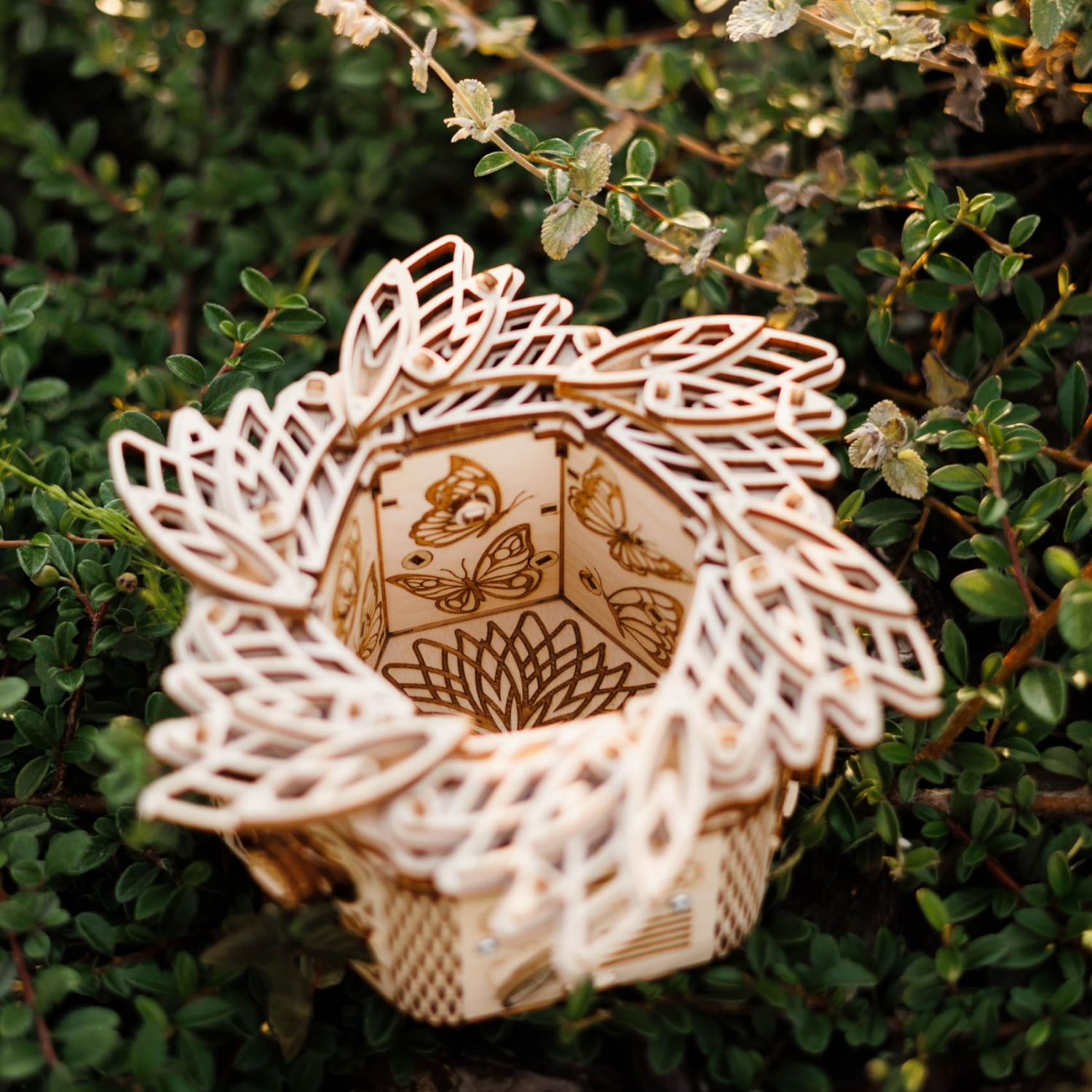 Mysterious flower mechanical wooden puzzle-WoodTrick--