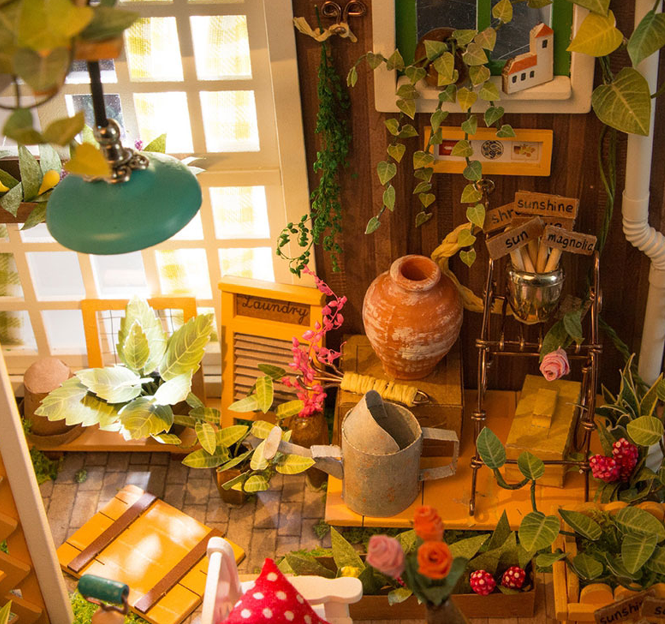 Diy miniature online house miller's garden