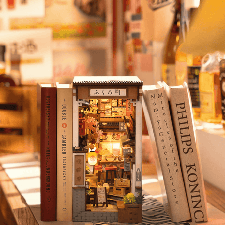 Sakura Wine Alley | Book Nook