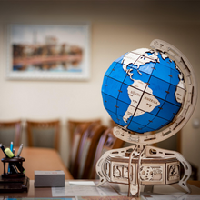 The Globe | Der Globus