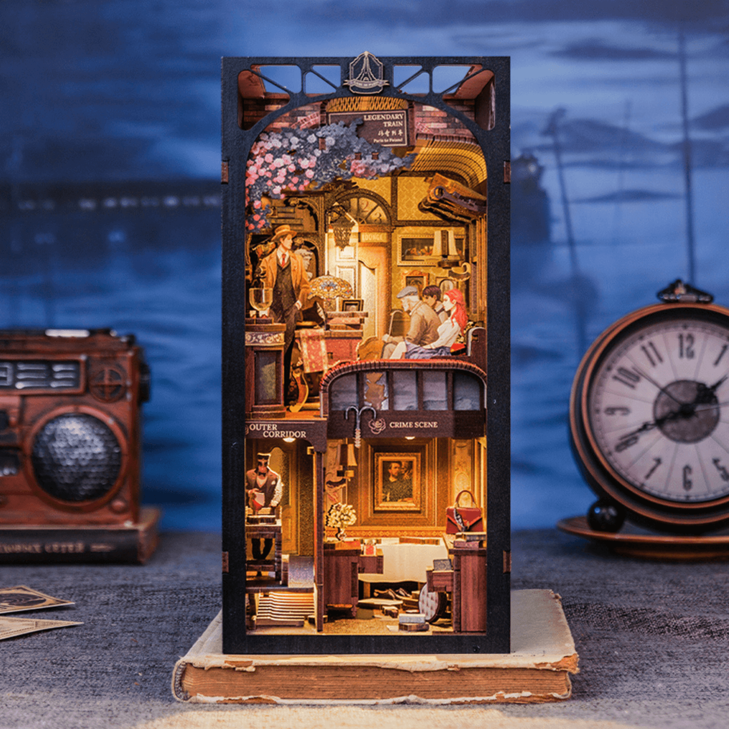 Train Mystery | Book Nook Diorama Cutebee