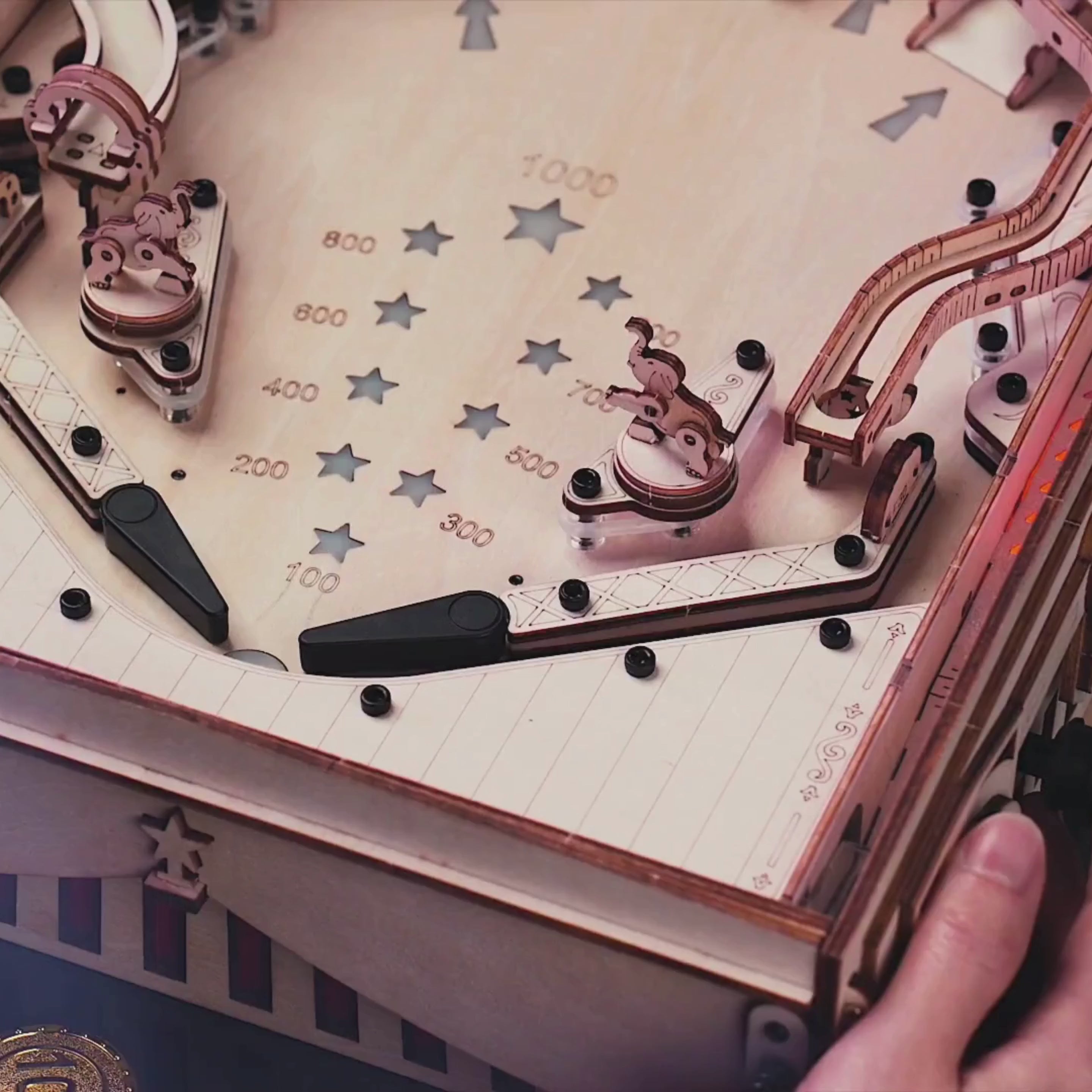 Pinball-Maschine – Mechanischer 3D-Flipper aus Holz 3D Puzzle Robotime