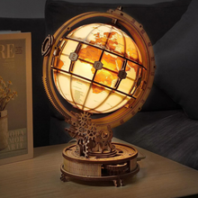 Luminous globe