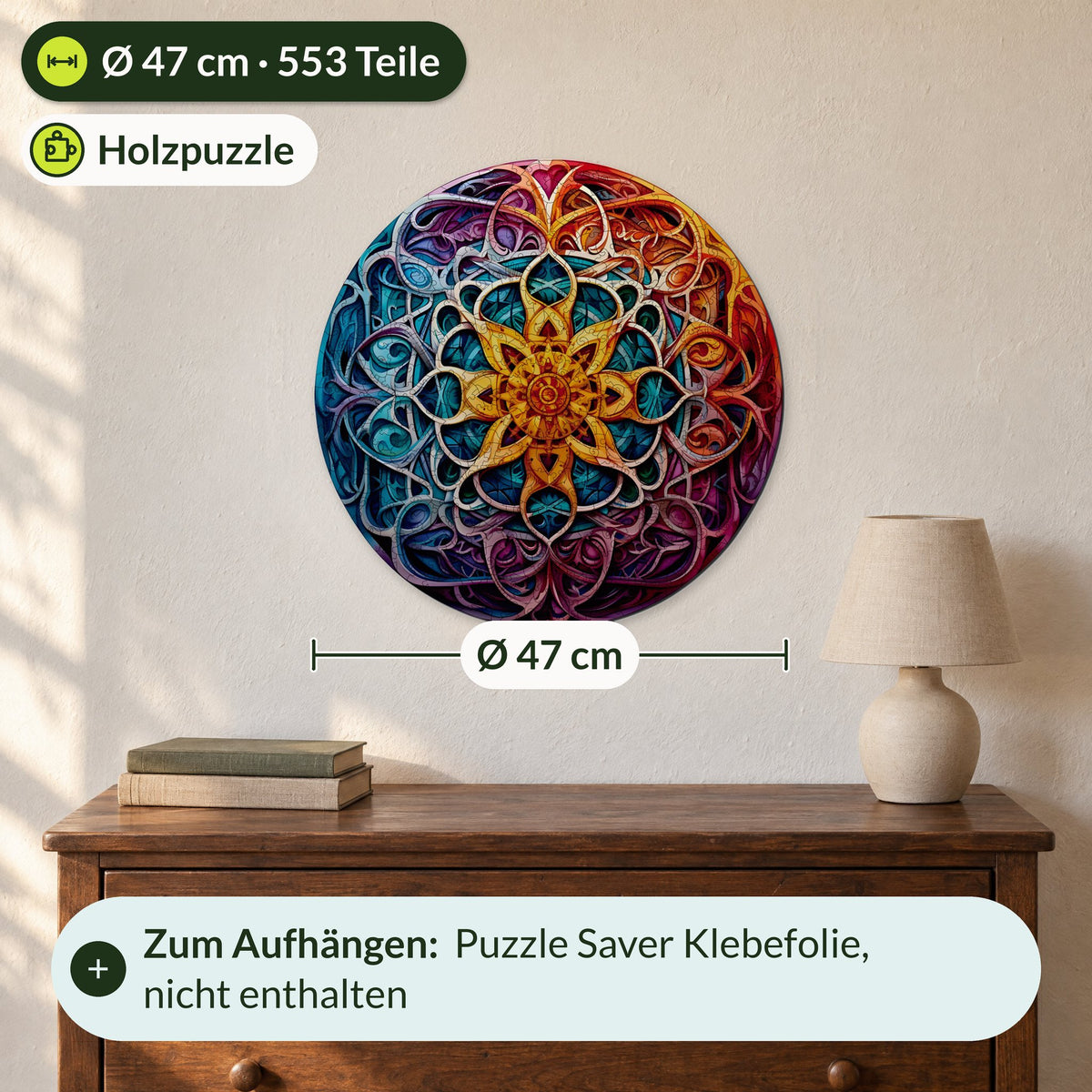 Unendlicher Reichtum Mandala Holzpuzzle, Größe XL mit Ø 47 cm und 553 Teilen an der Wand über einer Kommode