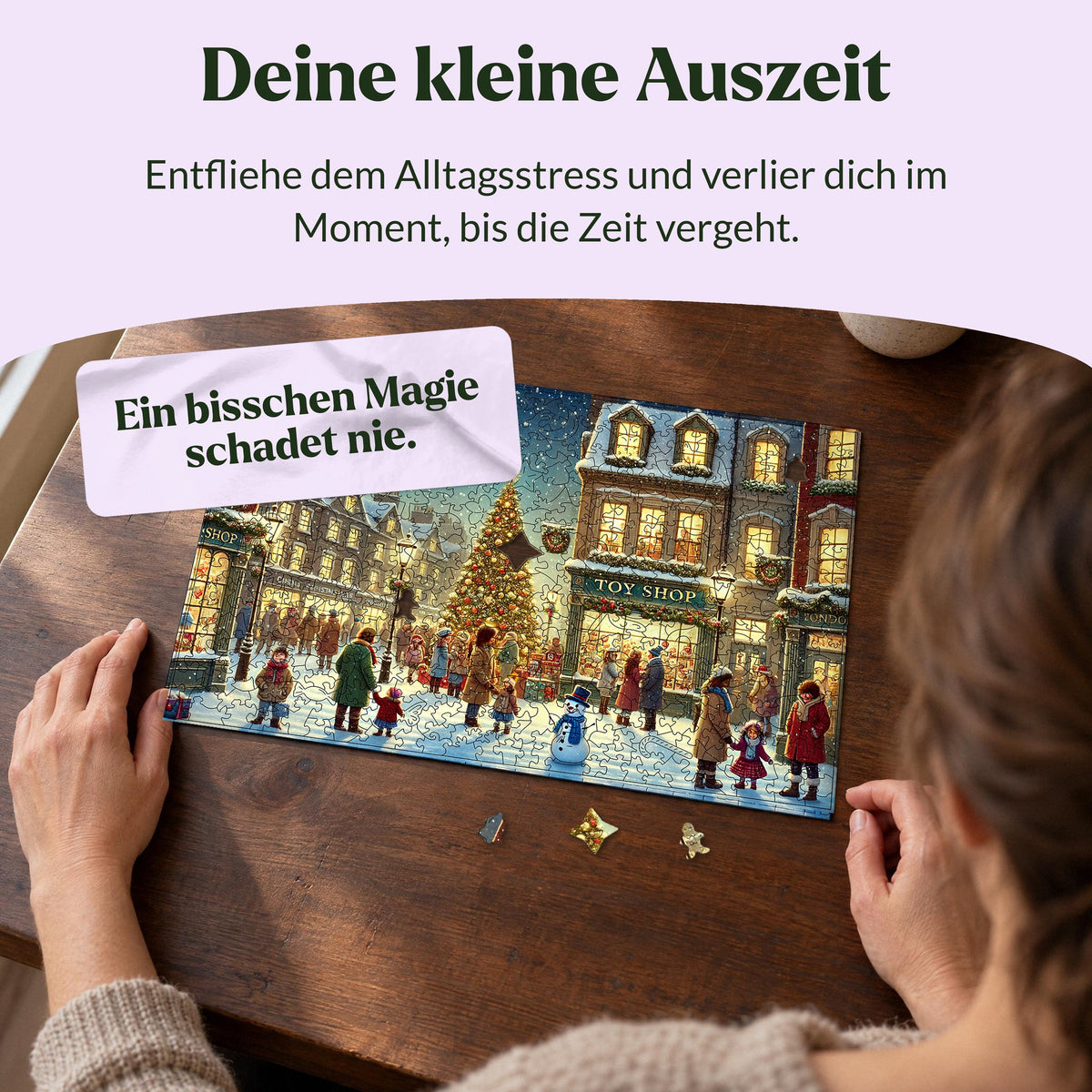 Magasins de Noël enchanteurs : puzzle en bois, une femme fait un puzzle sur une table en bois, avec devant elle une cloche, une étoile et un bonhomme en pain d'épices comme pièces du puzzle