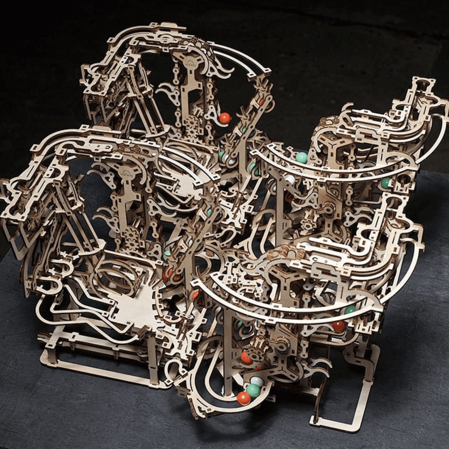 Circuit de billes en chaîne-Puzzle mécanique en bois-Ugears--