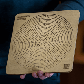 Labyrinth | Escape Room Game...