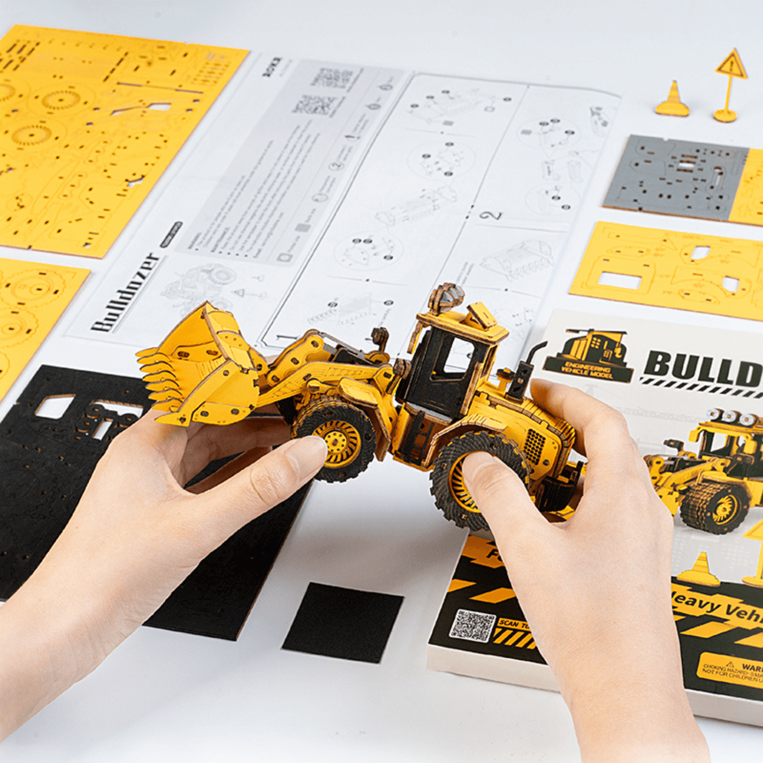 Bucket Loader | Construction Machinery 3D Puzzle Robotime--