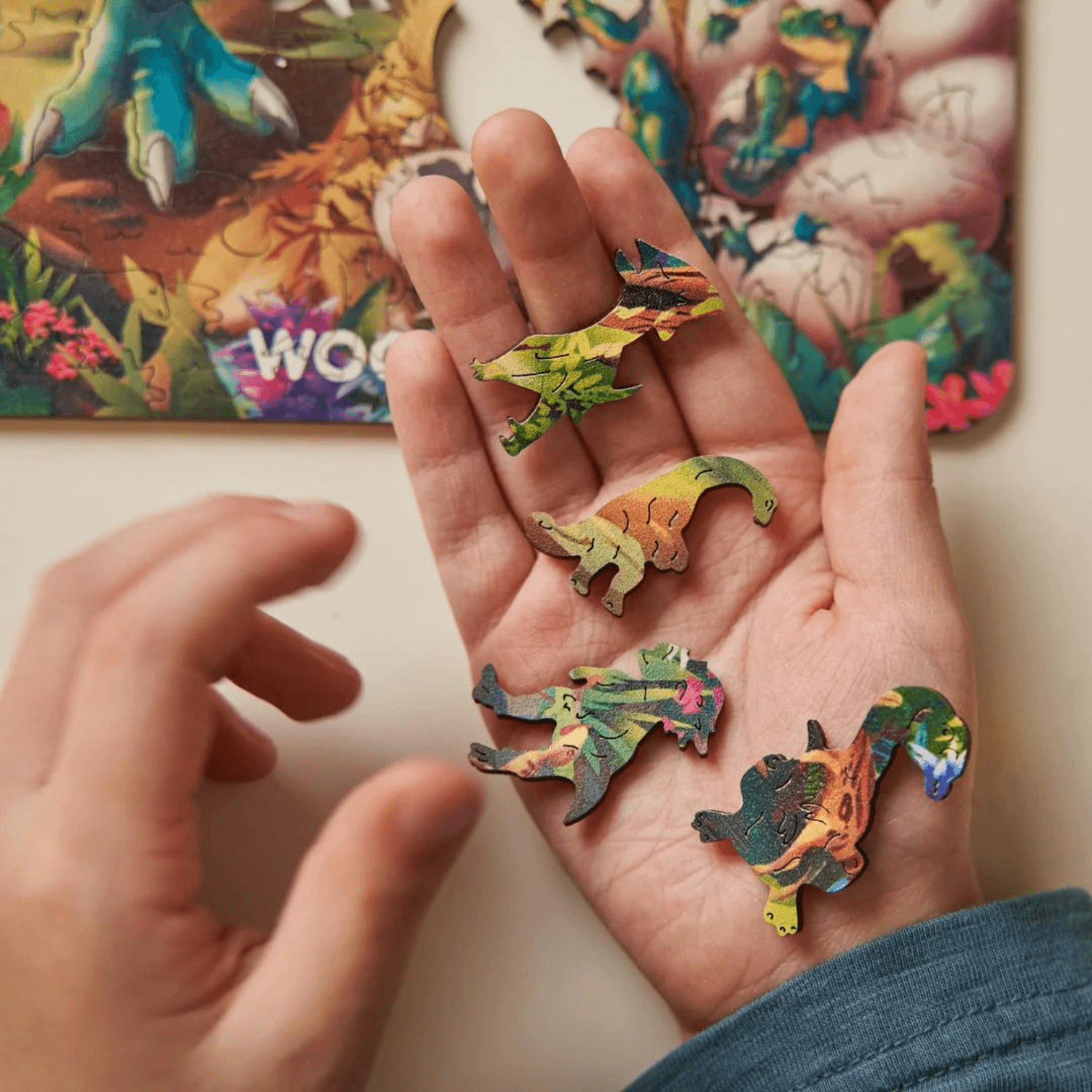 Tyrannosaurus Rex Puzzle-Holzpuzzle-Unidragon--